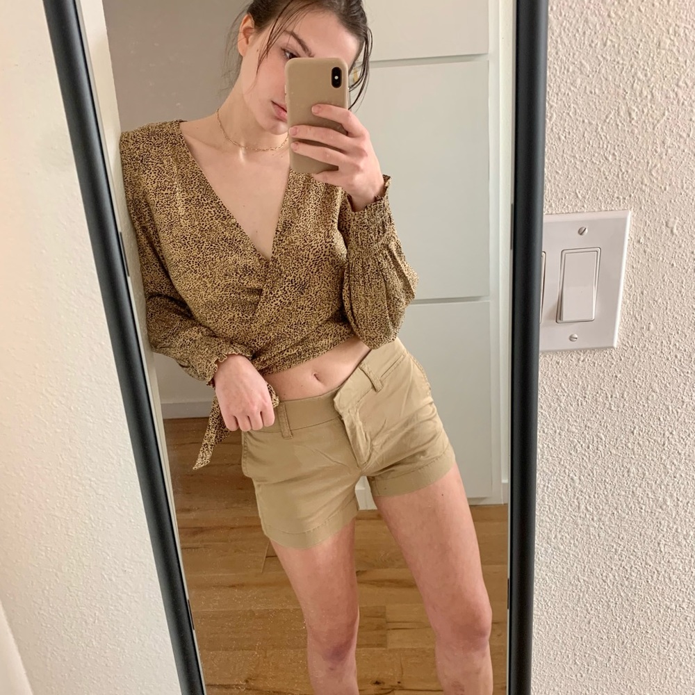 00 J Crew Tan Chino Shorts
